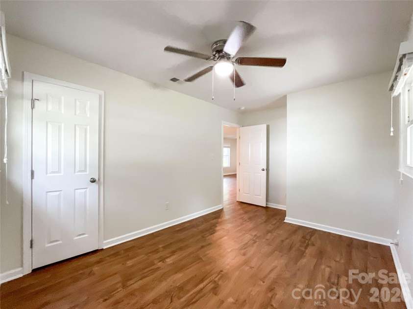 5704 Hillcrest Circle, Indian Trail, NC 28079.  MLS# CAR4425701, YatesRealty ID 54967. 