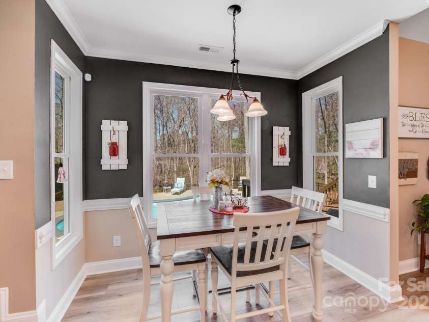 1016 Secretariat Drive, York, SC 29745.  MLS# CAR4244338, YatesRealty ID 5497. Breakfast area overlooks