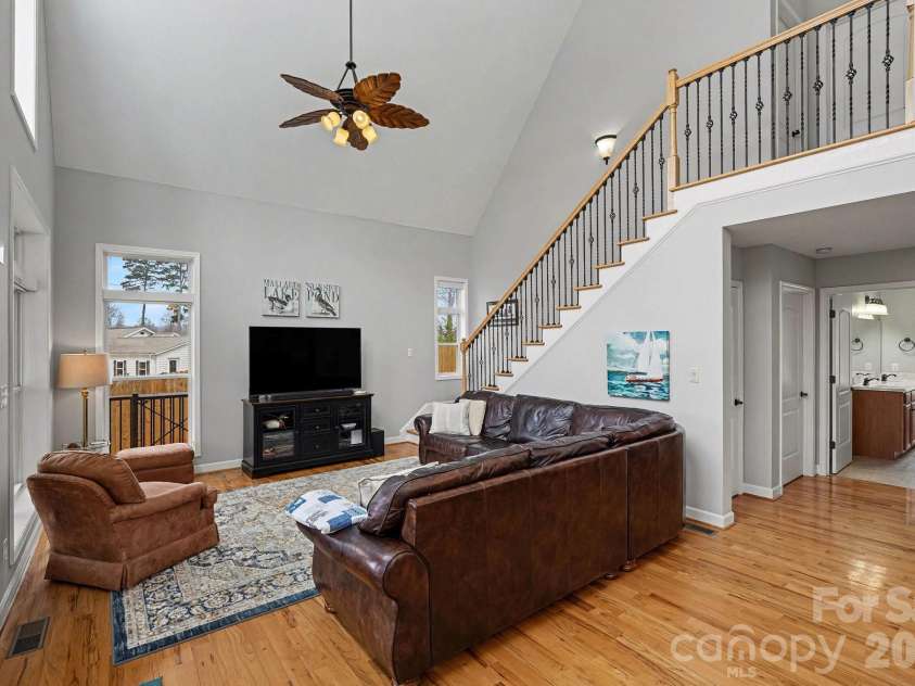 1901 Warf Road, Lexington, NC 27292.  MLS# CAR4353077, YatesRealty ID 5497. 