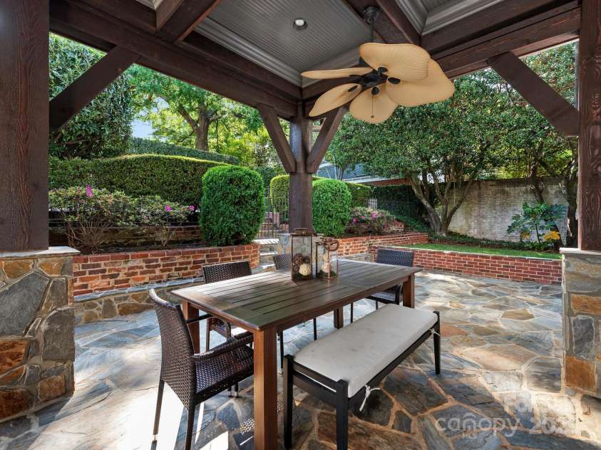 2030 Radcliffe Avenue, Charlotte, NC 28207.  MLS# CAR4244350, YatesRealty ID 5498. Covered Terrace