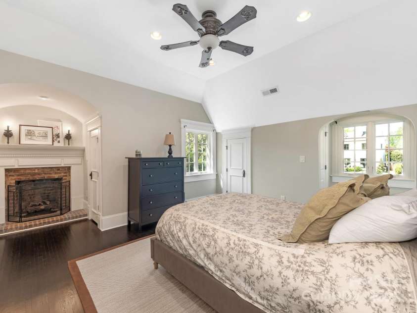 2030 Radcliffe Avenue, Charlotte, NC 28207.  MLS# CAR4244350, YatesRealty ID 5498. Front  Bedroom