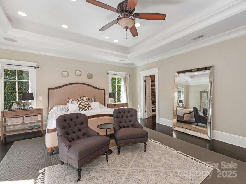 2030 Radcliffe Avenue, Charlotte, NC 28207.  MLS# CAR4244350, YatesRealty ID 5498. Primary Bedroom