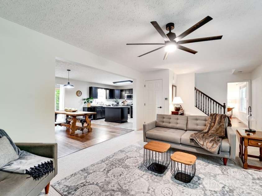 41 Kings Creek Drive, Sylva, NC 28779.  MLS# CAR4294977, YatesRealty ID 5498. 