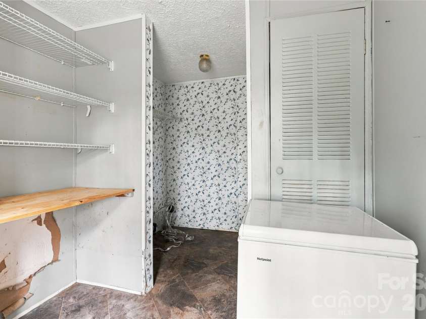 784 Big Level Road, Mill Spring, NC 28756.  MLS# CAR4430792, YatesRealty ID 54982. 