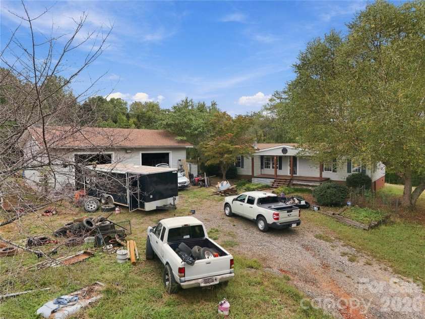 784 Big Level Road, Mill Spring, NC 28756.  MLS# CAR4430792, YatesRealty ID 54982. 