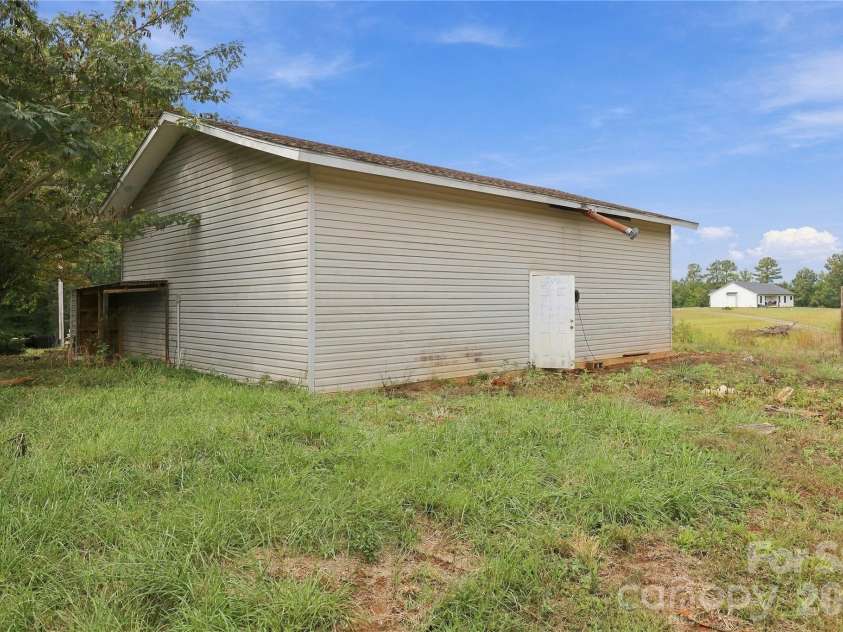 784 Big Level Road, Mill Spring, NC 28756.  MLS# CAR4430792, YatesRealty ID 54982. 