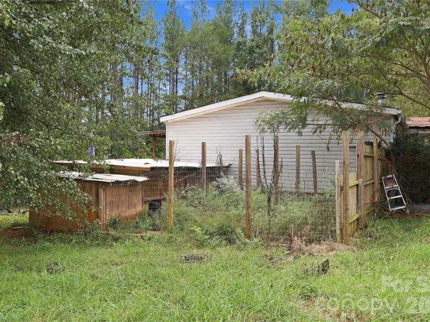 784 Big Level Road, Mill Spring, NC 28756.  MLS# CAR4430792, YatesRealty ID 54982. 