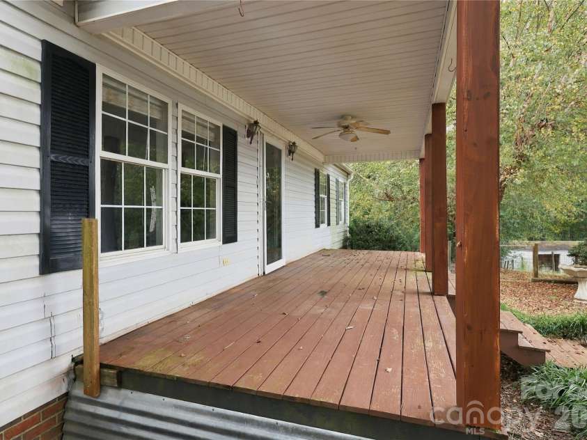 784 Big Level Road, Mill Spring, NC 28756.  MLS# CAR4430792, YatesRealty ID 54982. 