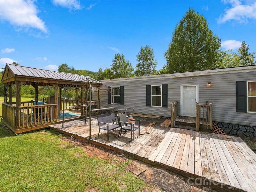 5146 Somers Road, Hamptonville, NC 27020.  MLS# CAR4428135, YatesRealty ID 54985. 