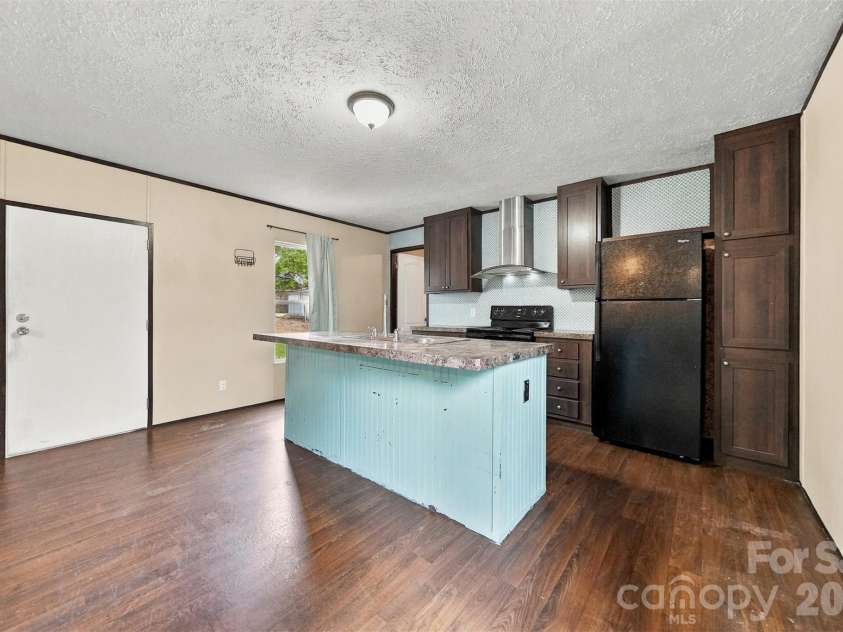 5146 Somers Road, Hamptonville, NC 27020.  MLS# CAR4428135, YatesRealty ID 54985. 