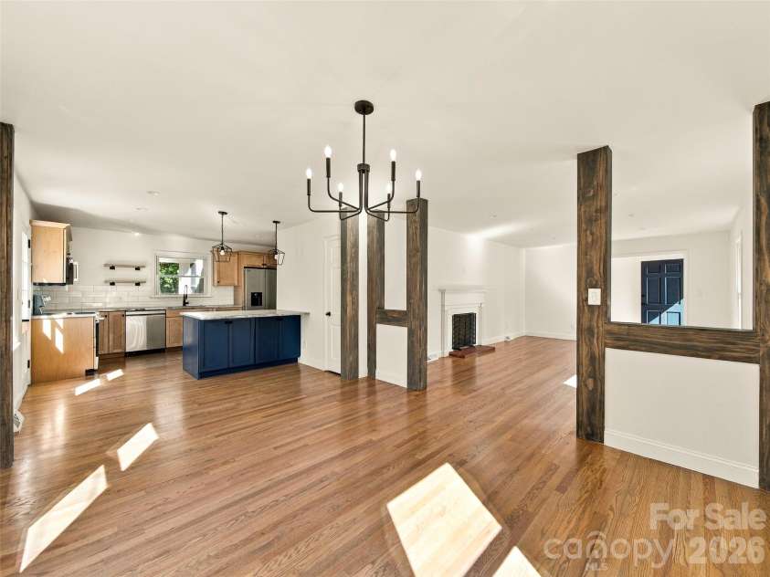 6 Crestwood Lane, Candler, NC 28715.  MLS# CAR4431839, YatesRealty ID 54993. 