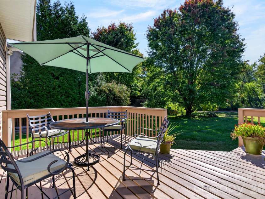 394 English Oak Road, Fletcher, NC 28732.  MLS# CAR4427230, YatesRealty ID 54996. 
