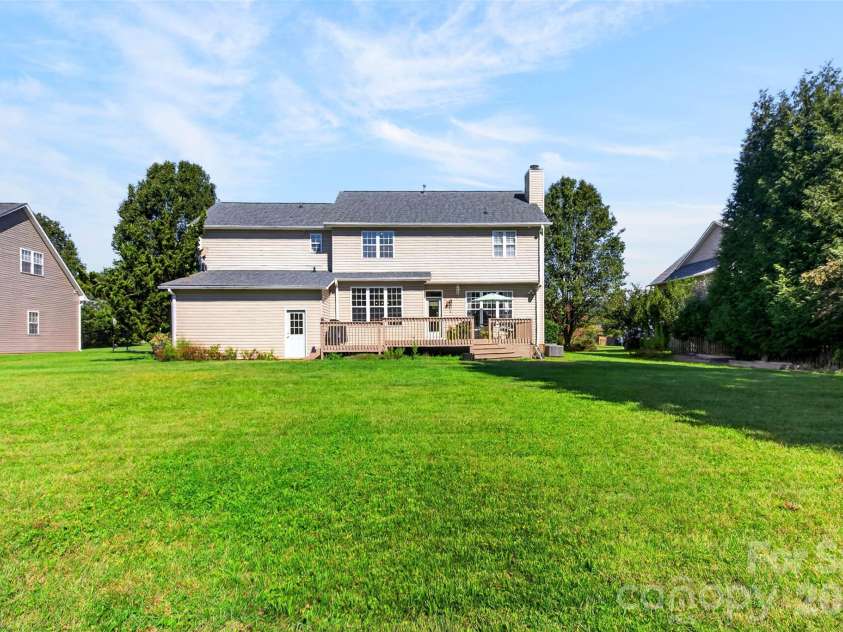 394 English Oak Road, Fletcher, NC 28732.  MLS# CAR4427230, YatesRealty ID 54996. 