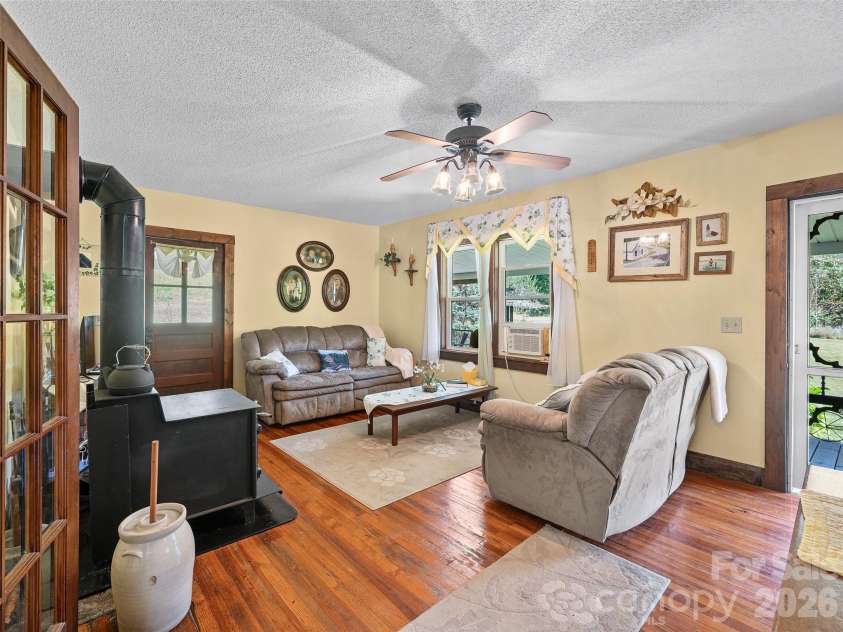 163 Cub Howell Road, Bakersville, NC 28705.  MLS# CAR4431872, YatesRealty ID 54999. 
