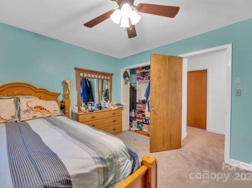 201 Bayberry Drive, Salisbury, NC 28147.  MLS# CAR4298918, YatesRealty ID 55. Bed 2