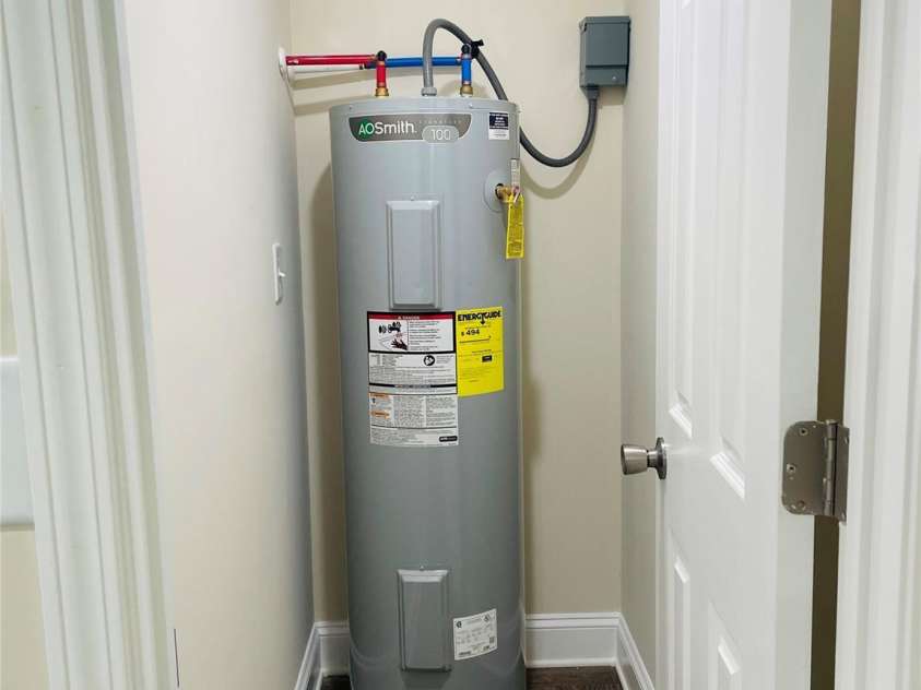 393 Cherry Street, Wadesboro, NC 28170.  MLS# CAR4289153, YatesRealty ID 55. 