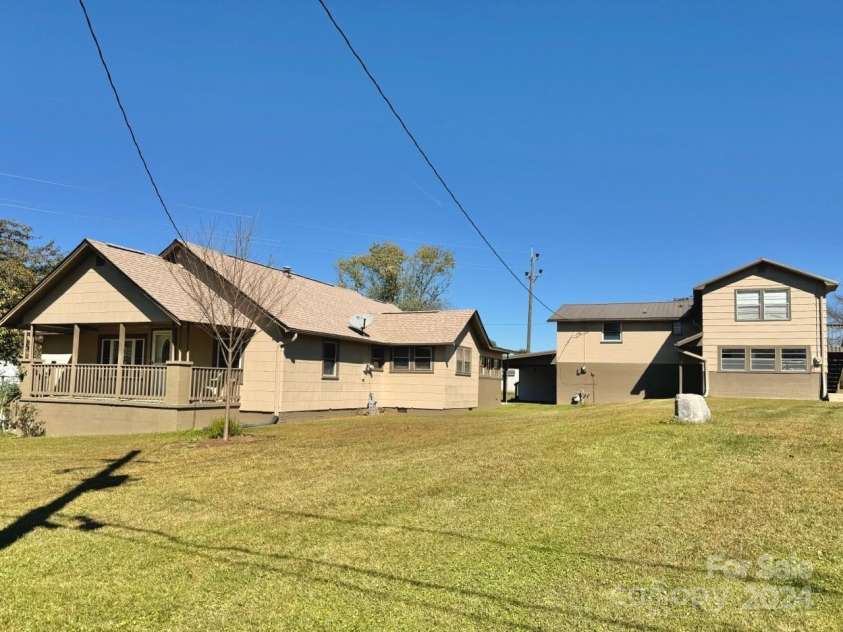 565 Neely Road, Brevard, NC 28712.  MLS# CAR4074647, YatesRealty ID 55. Main Home and 2 Apartments