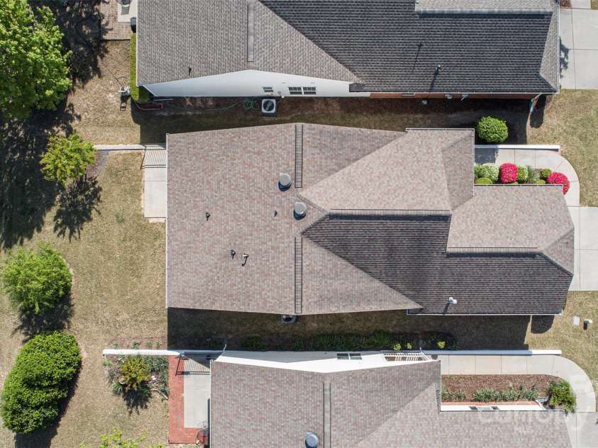 3040 Azalea Drive, Indian Land, SC 29707.  MLS# CAR4248418, YatesRealty ID 550. 