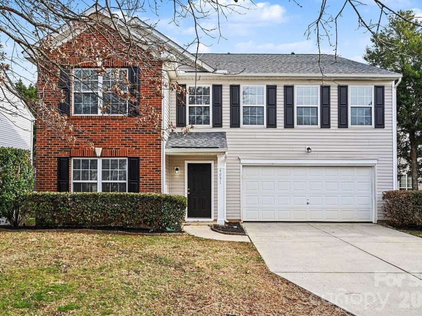4031 Cameron Creek Drive, Matthews, NC 28105.  MLS# CAR4349976, YatesRealty ID 5500. 