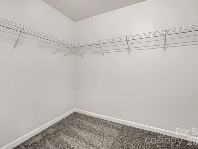 4031 Cameron Creek Drive, Matthews, NC 28105.  MLS# CAR4349976, YatesRealty ID 5500. 