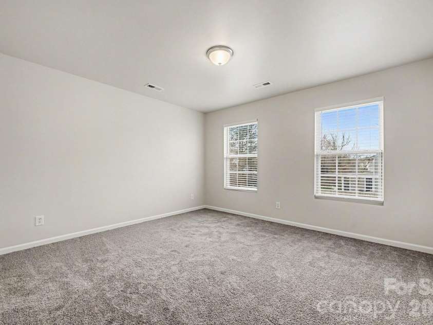 4031 Cameron Creek Drive, Matthews, NC 28105.  MLS# CAR4349976, YatesRealty ID 5500. 