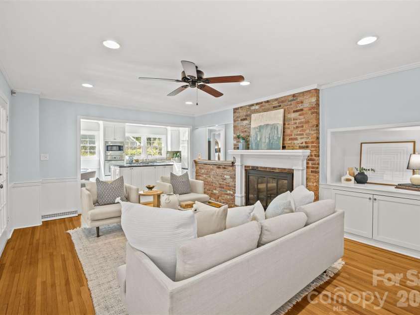 3106 Champaign Street, Charlotte, NC 28210.  MLS# CAR4430065, YatesRealty ID 55000. 