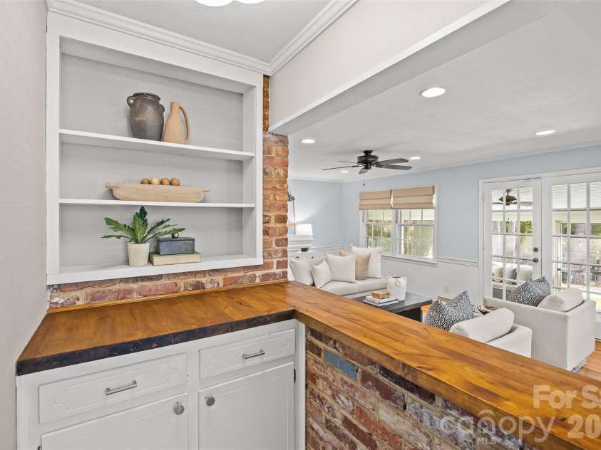 3106 Champaign Street, Charlotte, NC 28210.  MLS# CAR4430065, YatesRealty ID 55000. 