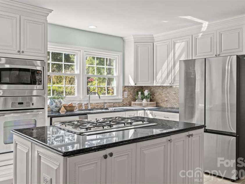 3106 Champaign Street, Charlotte, NC 28210.  MLS# CAR4430065, YatesRealty ID 55000. 