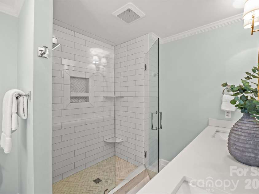 3106 Champaign Street, Charlotte, NC 28210.  MLS# CAR4430065, YatesRealty ID 55000. 