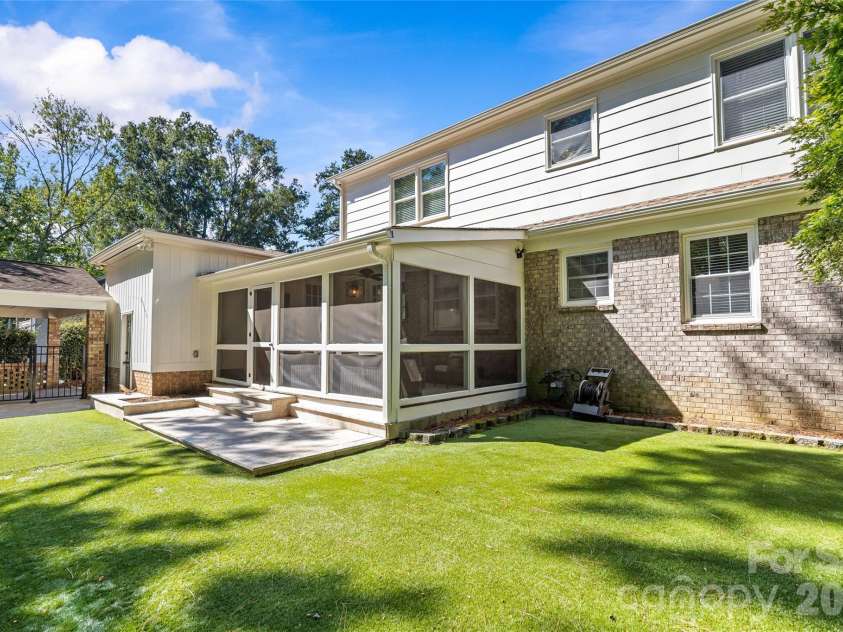 3106 Champaign Street, Charlotte, NC 28210.  MLS# CAR4430065, YatesRealty ID 55000. 