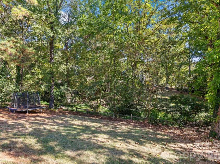 3106 Champaign Street, Charlotte, NC 28210.  MLS# CAR4430065, YatesRealty ID 55000. 