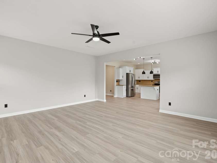 12881 Clydesdale Drive, Midland, NC 28107.  MLS# CAR4429979, YatesRealty ID 55001. 