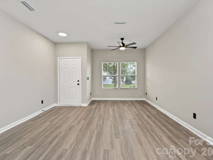 12881 Clydesdale Drive, Midland, NC 28107.  MLS# CAR4429979, YatesRealty ID 55001. 