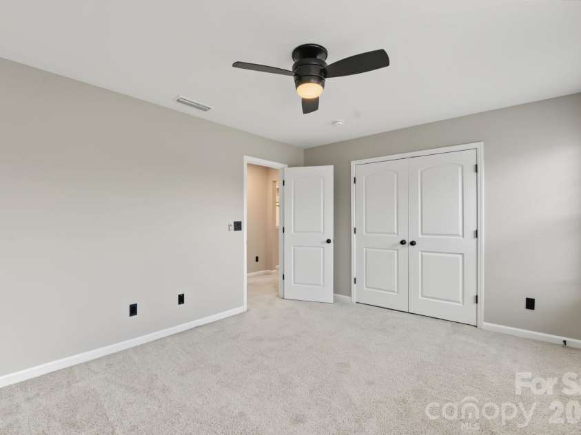 12881 Clydesdale Drive, Midland, NC 28107.  MLS# CAR4429979, YatesRealty ID 55001. 