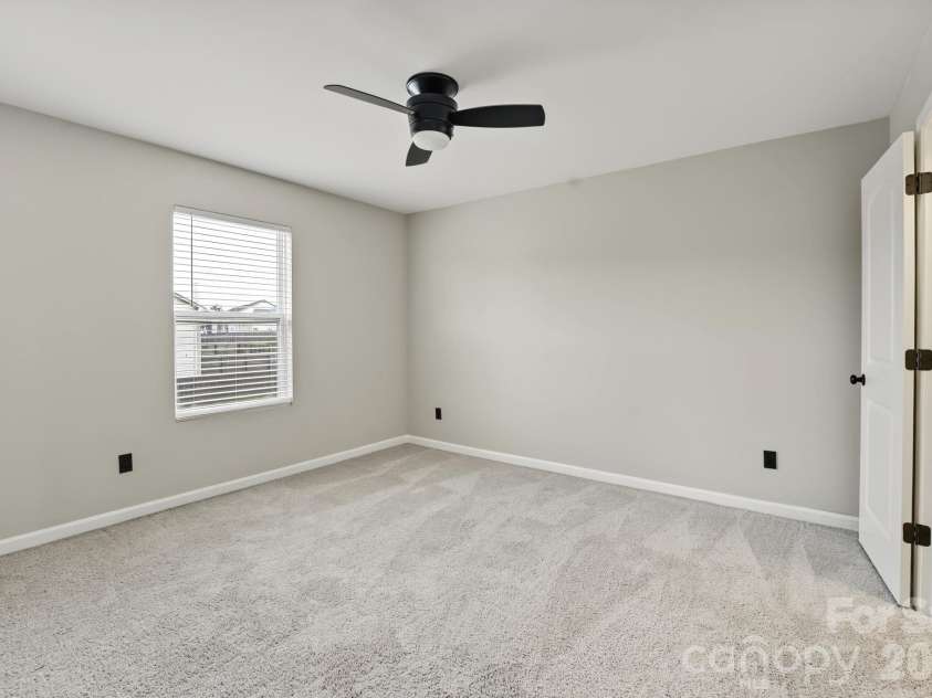 12881 Clydesdale Drive, Midland, NC 28107.  MLS# CAR4429979, YatesRealty ID 55001. 