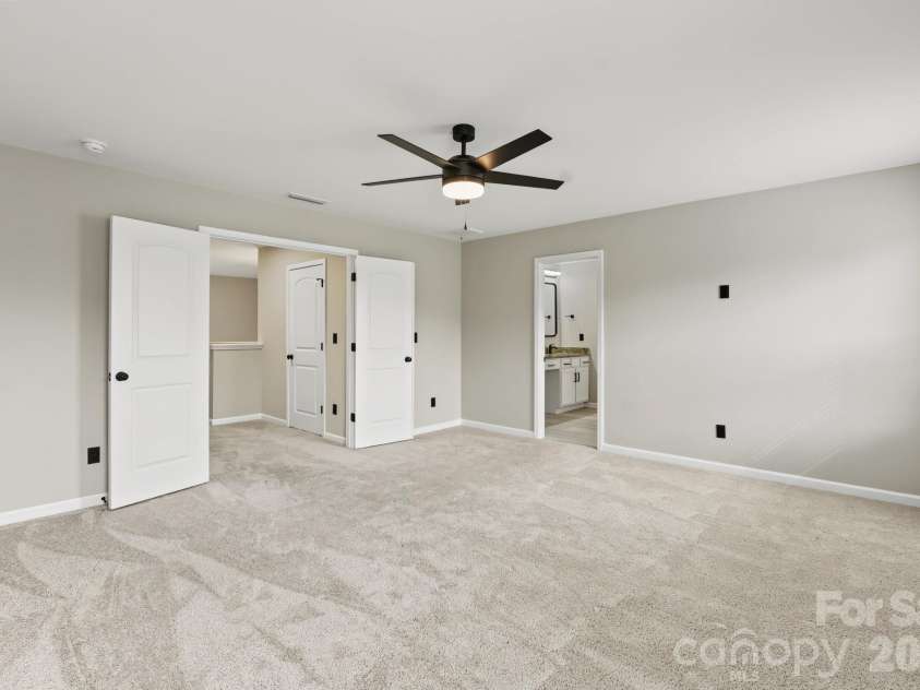 12881 Clydesdale Drive, Midland, NC 28107.  MLS# CAR4429979, YatesRealty ID 55001. 