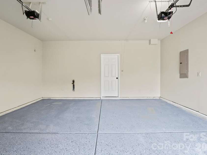12881 Clydesdale Drive, Midland, NC 28107.  MLS# CAR4429979, YatesRealty ID 55001. 