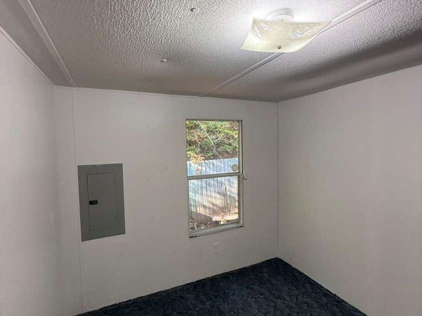 1516 Abington Road, Lenoir, NC 28645.  MLS# CAR4431799, YatesRealty ID 55004. Bedroom 3