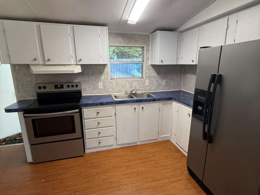 1516 Abington Road, Lenoir, NC 28645.  MLS# CAR4431799, YatesRealty ID 55004. Kitchen