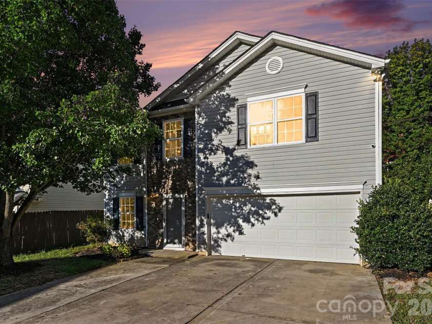 2920 Teton Drive, Gastonia, NC 28054.  MLS# CAR4431896, YatesRealty ID 55005. Photo is virtually enhanced