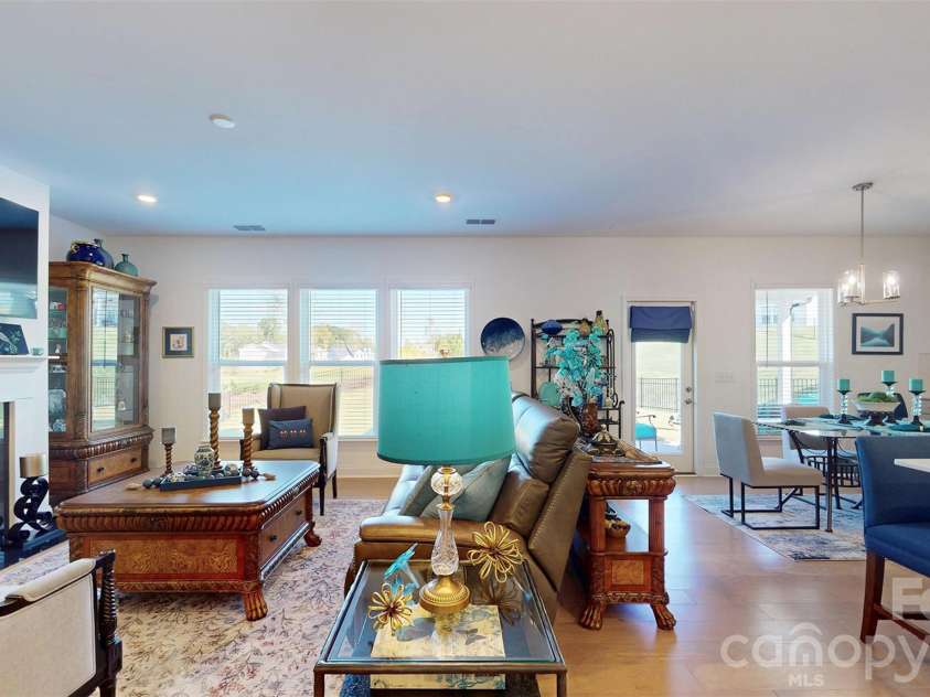 2023 Waxhaw Crossing Drive, Waxhaw, NC 28173.  MLS# CAR4431578, YatesRealty ID 55006. 