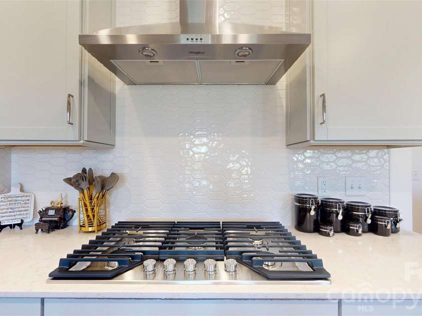 2023 Waxhaw Crossing Drive, Waxhaw, NC 28173.  MLS# CAR4431578, YatesRealty ID 55006. 
