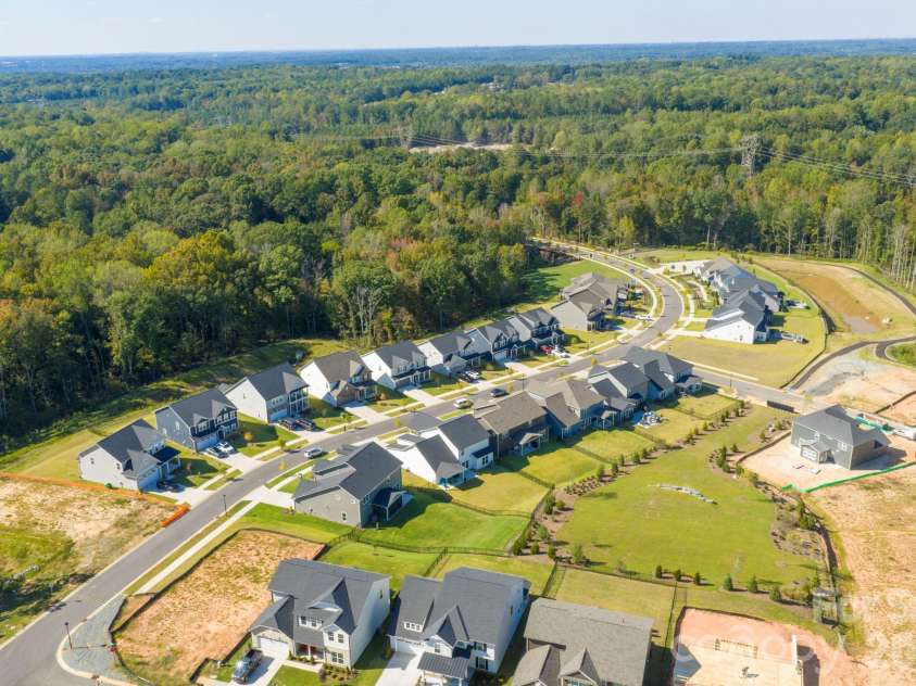 2023 Waxhaw Crossing Drive, Waxhaw, NC 28173.  MLS# CAR4431578, YatesRealty ID 55006. 