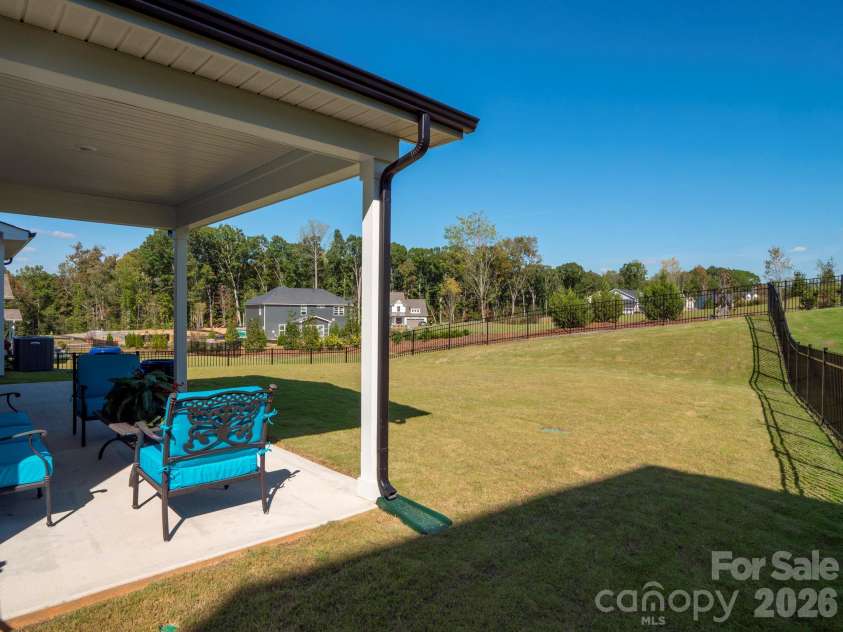 2023 Waxhaw Crossing Drive, Waxhaw, NC 28173.  MLS# CAR4431578, YatesRealty ID 55006. 
