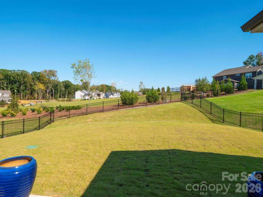 2023 Waxhaw Crossing Drive, Waxhaw, NC 28173.  MLS# CAR4431578, YatesRealty ID 55006. 