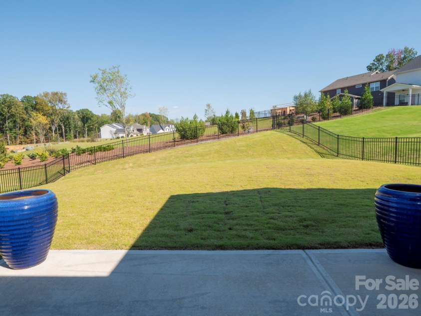 2023 Waxhaw Crossing Drive, Waxhaw, NC 28173.  MLS# CAR4431578, YatesRealty ID 55006. 
