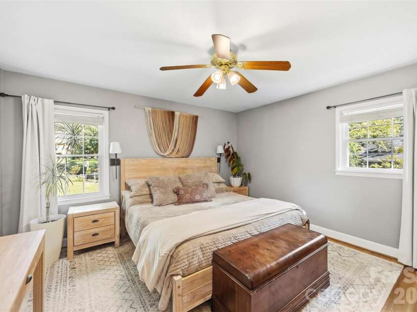 1216 Queensgate Street, Gastonia, NC 28054.  MLS# CAR4431843, YatesRealty ID 55013. 