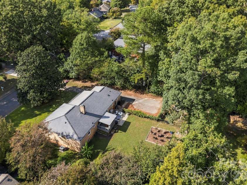 1216 Queensgate Street, Gastonia, NC 28054.  MLS# CAR4431843, YatesRealty ID 55013. 