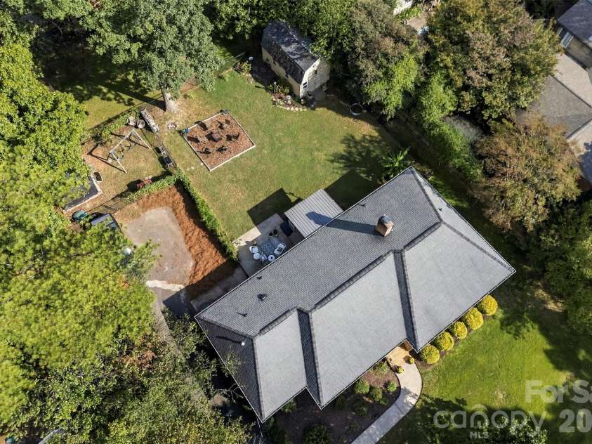 1216 Queensgate Street, Gastonia, NC 28054.  MLS# CAR4431843, YatesRealty ID 55013. 