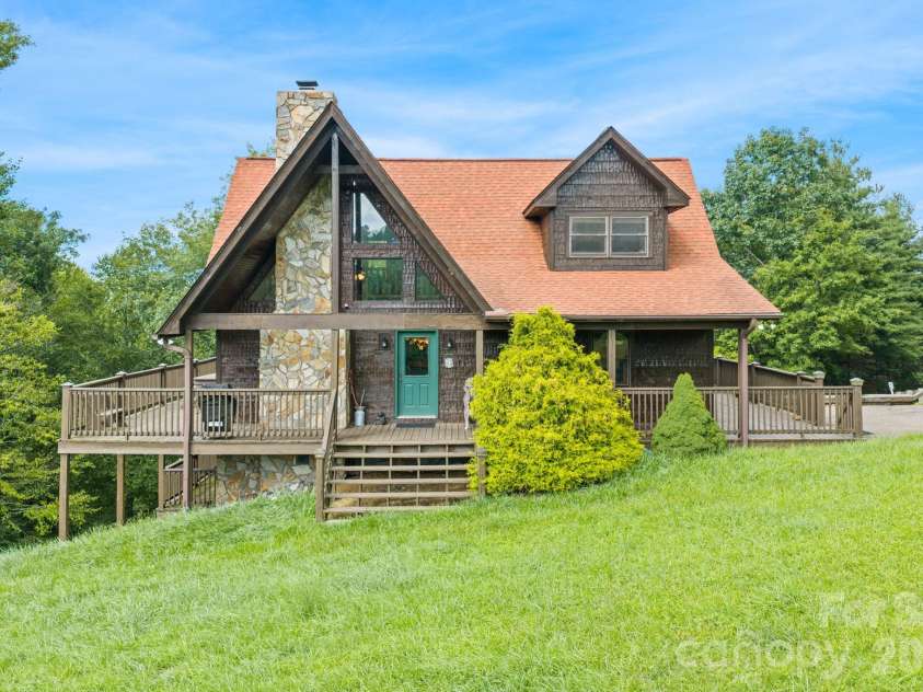 1003 Deerwood Road, Piney Creek, NC 28663.  MLS# CAR4431542, YatesRealty ID 55017. Front Yard View